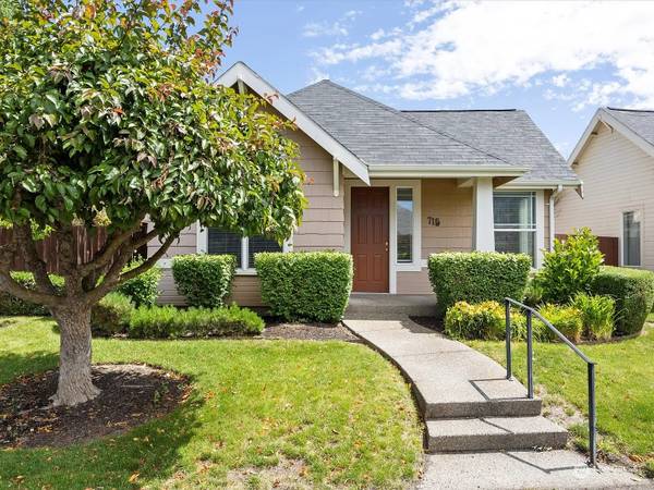 $1,375 / 2br - 1176ft2 - Where comfort and convenience harmoniously intertwine (College Place)63908748075522120