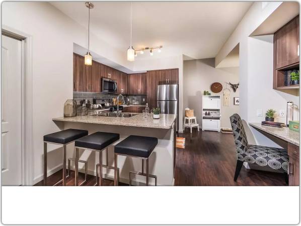 $2,930 / 2br - 1108ft2 - Great 2 Bed, 2 Bath floor plans. Join us! (Camarillo)63800496726659120