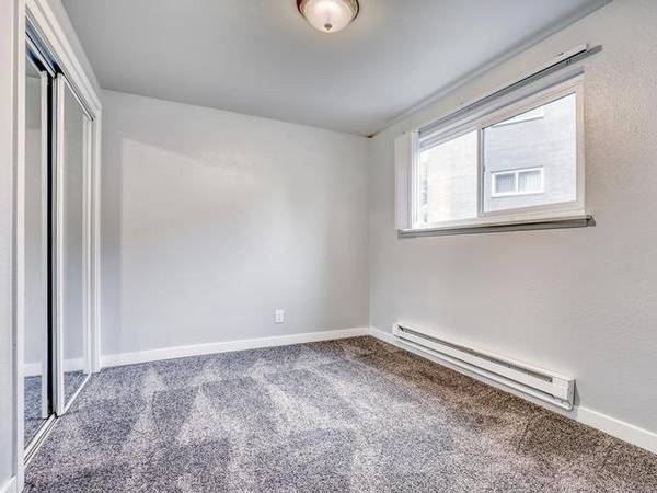 $1,450 / 1br - 525ft2 - Celebrate the Savings of Affordable Rent! (West Seattle)63850637535105120