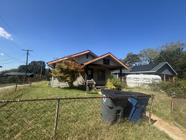 $130,000 / 3br - 1204ft2 - Off market Easton Heights fixer upper! (Tulsa, OK)63981981927811120