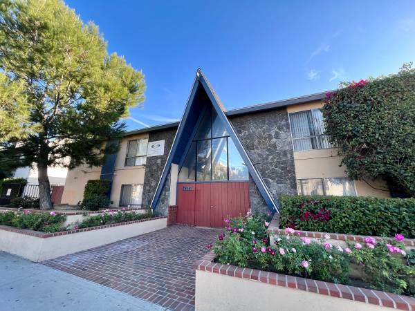 Awesome studio apartment 1