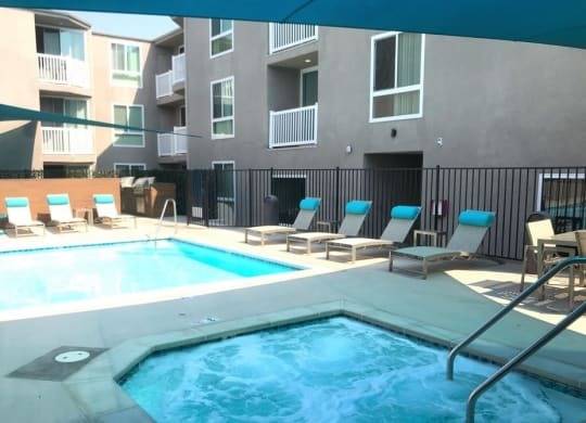 $2,335 / 625ft2 - Persianas, Alfombra, Mantenimiento en el Sitio (3767 Clarington Ave, Los Ángeles, CA)63869889629443122