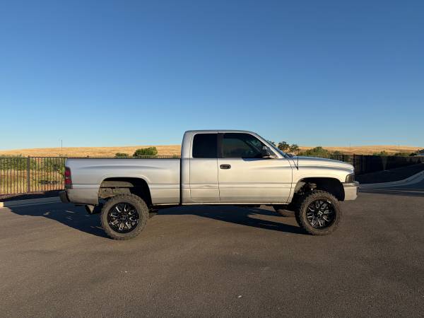 2001 RAM 2500 4x4 short - Photo 4