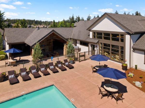 $2,559 / 3br - 1139ft2 - Free Wi-Fi in Lodge, Patio/Balcony, On-site Management (Lakeland Hills)64031312069122120
