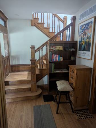 $859 / 3 habitaciones - 800 pies² - Campus Central UM: $859 otoño 2025 o desde ahora hasta el 15 de agosto de 2026 (Ann Arbor)63179848657281122