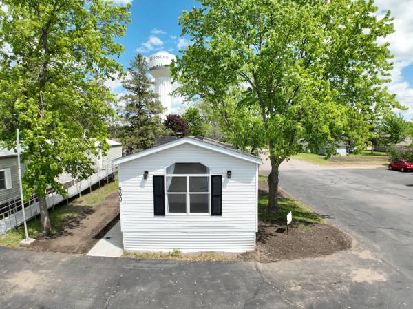 $72,500 / 1280ft2 - 3br - NEW REMODELED Home Available - WJ #500 (St. Joseph, MN)63988649911555122