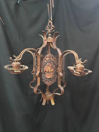 5 Light Brass & Metal Ornate Victorian Chandelier 20"x18" GS010949 1