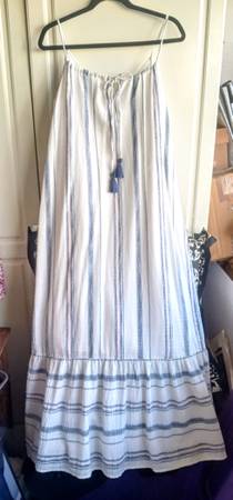 LIKE NEW WOMEN'S SIZE XL BOHO MAXI DRESS - $10 (brentwood / oakley)63471438587779120