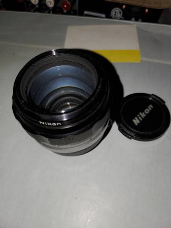 Nikon New Nikkor 85mm f/1.8 Non ai Portrait MF Lens - $300 (alameda)63471352972417120
