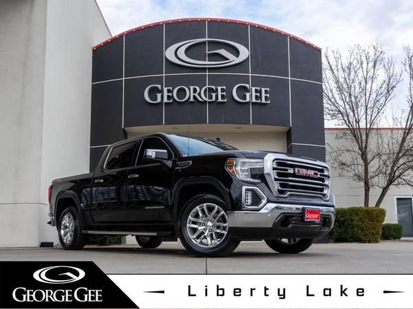 2019 GMC Sierra 1500 4x4 4WD Truck SLT Crew Cab 1
