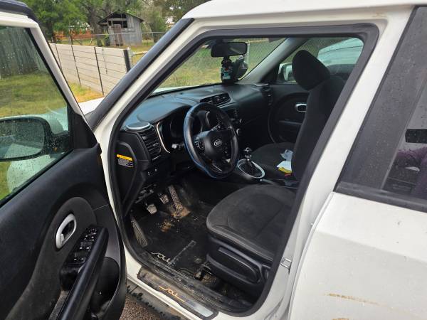 2014 Kia Soul - $2000 (Round Rock)63439493971203122