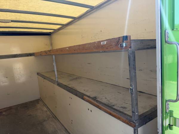 2019 Chevrolet 3500 EXPRESS - Photo 11