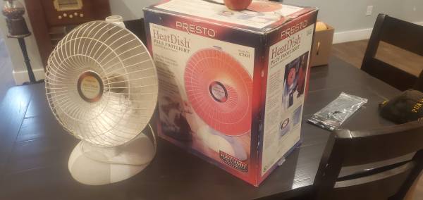 Electric Heater Plus Foot Light 1