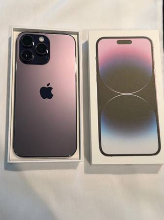 Excellent iPhone 14 Pro Max Unlocked 256GB w/ Box & Cable - Purple 1