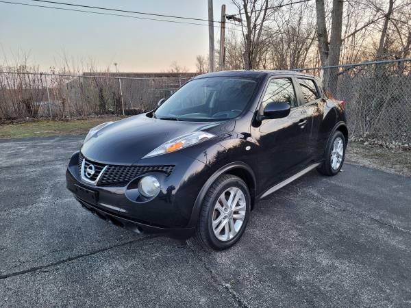 2012 Nissan Juke SV AWD - $6,300 (Saint Charles, Illinois)63618752776705120