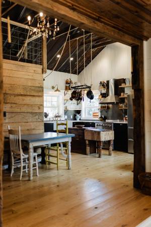 40-Acre farm & beautiful farmhouse for Sale 1