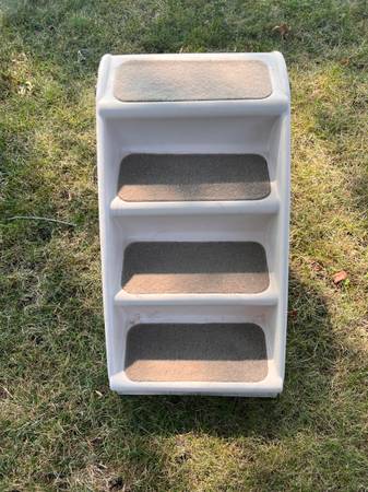 Pet Stairs 1