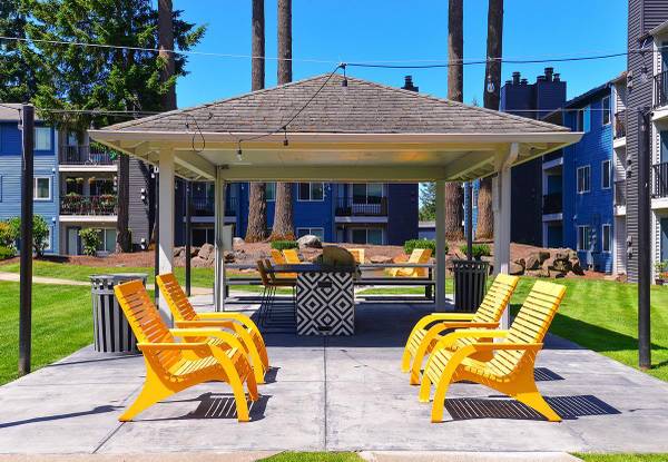 $1,299 / 1br - 720ft2 - Cozy 1 BR, Hardwood-Style Flooring, Perfect for You! (Everett)63786779939843120