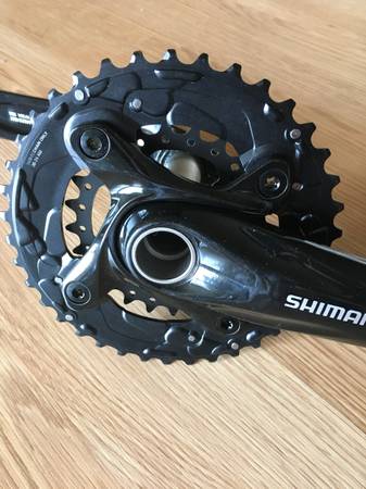 Conjunto de bielas para bicicleta Shimano Deore - $70 (Chicago)63471433201411122