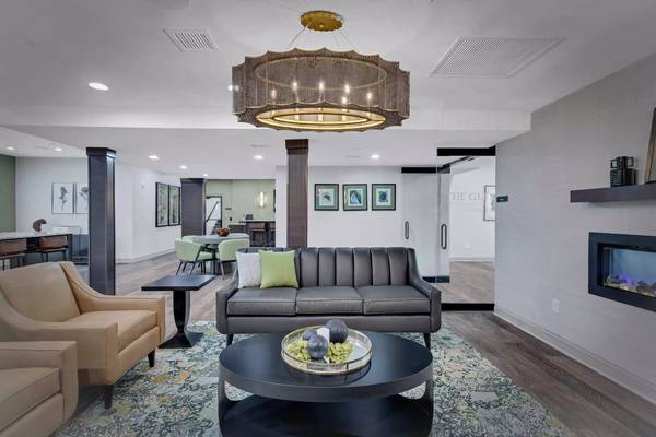 $2,446 / 2br - 1043ft2 - Pet Friendly! Cats and dog's welcome. Come check us out. (Lafayette Hill - Conshohocken)63666782545923120