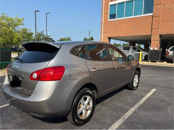 2010 Nissan Rogue - $3,000 (Rosedale)63470260111745123