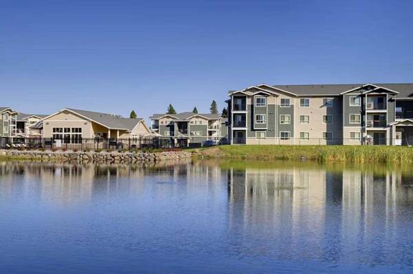 $1,462 / 3br - 3 BD, Playground, Trails (3210 E 44th Ave, Spokane, WA)63969877445506121