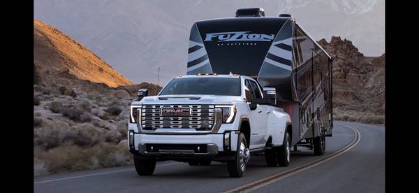 Fifth wheel gooseneck towing 1