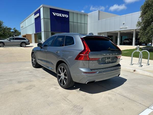 2018 Volvo XC60 Híbrido T8 INSCRIPTION - $31,700 (Volvo Cars Hill Country)63439756361731123