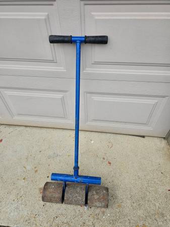 Heavy steel Vinyl flooring roller 1