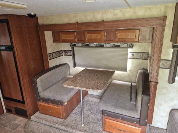 2011 Northwood Nash - $11,00063470800418305124