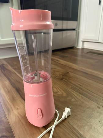 Hamilton Beach personal cup blender, mixer 1