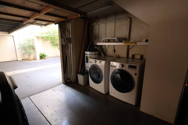 $3,500 / 2br - 1200ft2 - La Jolla/UTC 2 bed 2,5 Bath Townhouse with garage close to UCSD, (La Jolla/UTC)64037218195969124