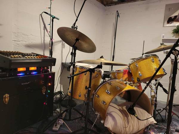 Drummer looking for others 1