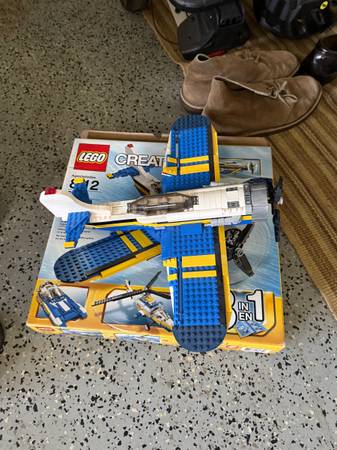 Lego plane 1