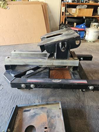 Pull rite 5th wheel hitch 1