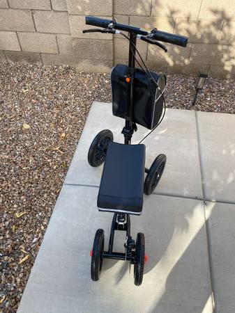 Knee Scooter 1