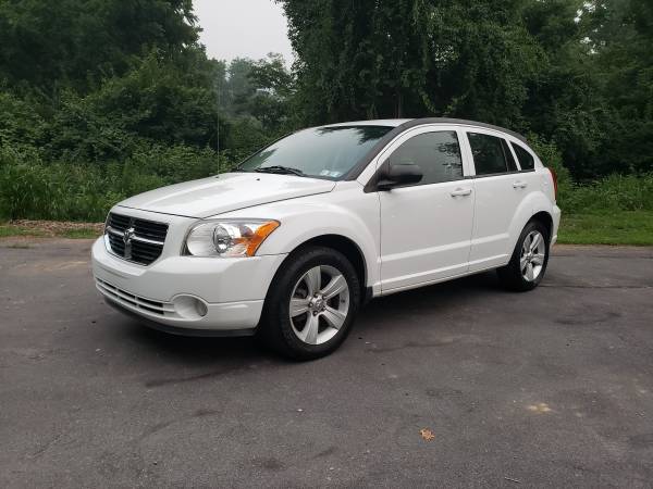 2012 Dodge Caliber SXT 1