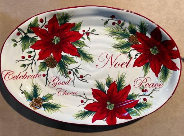 3 Decorative Christmas Plates 1