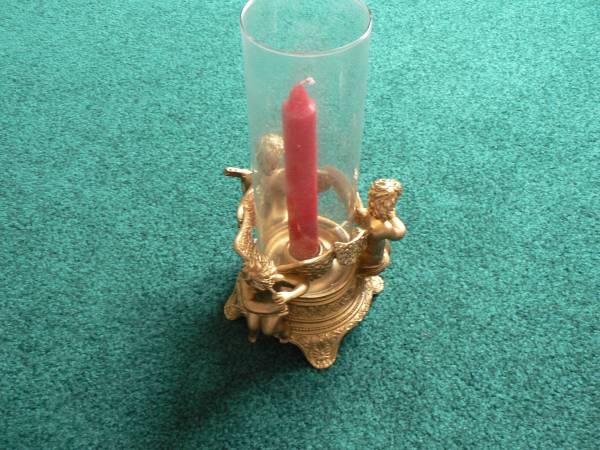 Candle base with cherubs, glass cover and candle 1