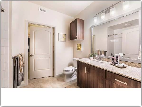 $2,923 / 2br - 999ft2 - Every day is a vacation in our fabulous resort-style 2 bed, 2 bath! (Camarillo)63668270786689122