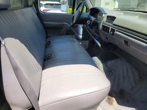 1995 Ford F-Super Duty Chassis - Photo 4