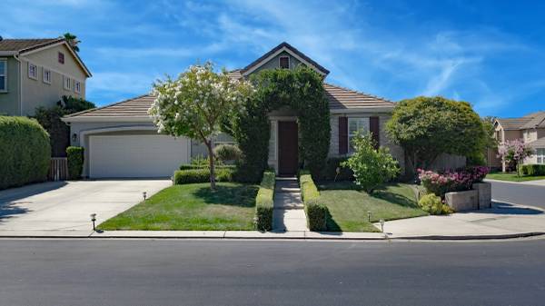 $524,900 / 4br - 2339ft2 - 13702 Channel Ln., Waterford, CA 95386 (Waterford)63970304839042120