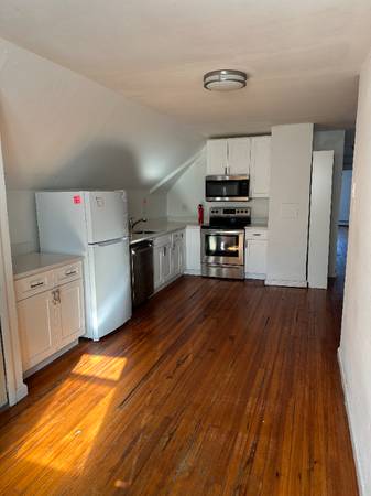 $1,875 / 2br - 1200ft2 - Renovated Beautiful 2BR Near Yale Science Hill (New Haven, CT)62948850082817121
