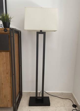 Paxton Rectangular Floor Lamp (60”) 1