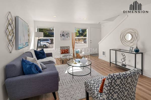 $2,295 / 2br - 1113ft2 - ¡Hermoso adosado de 2 habitaciones en ubicación privilegiada de Lynnwood! (Lynnwood)63814660971393122
