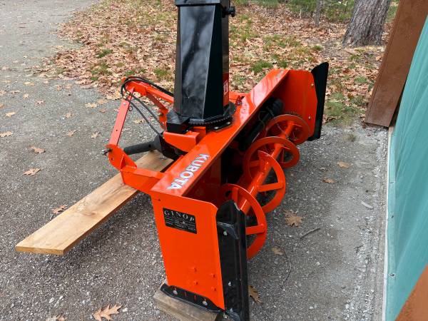 2020 Kubota Snow Blower LMX 3174 1