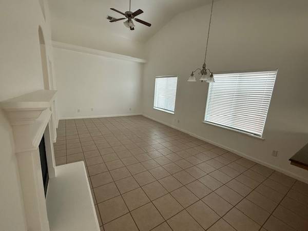 $456,900 / 4br - 2154ft2 - EN VENTA!! (Tulare)63809838176003123