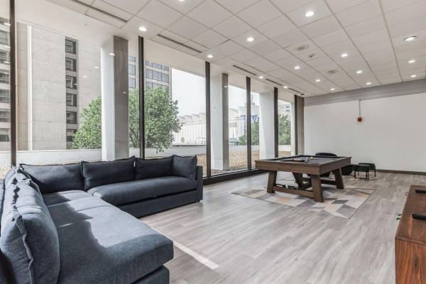 $1,118 / 525ft2 - Piso Alto, Unidad Esquinera, Internet Inalámbric, Placa de Cocción (Inner Harbor)63685908988673123