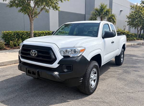 2022 Toyota Tacoma SR Extended - Photo 3