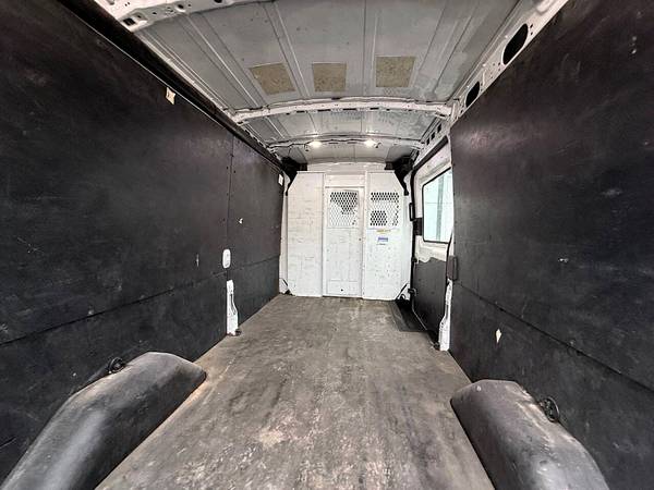 2020 Ford Transit 250 3dr - Photo 12